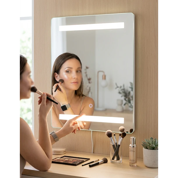 Espejo LED Touch 45x60 cm con Luz Superior e Inferior 1