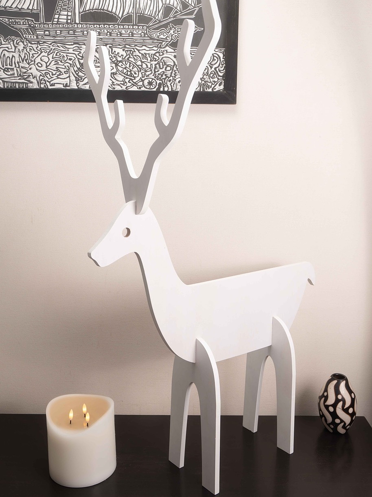 RENO navideño de madera COLOR BLANCO 93cm 1