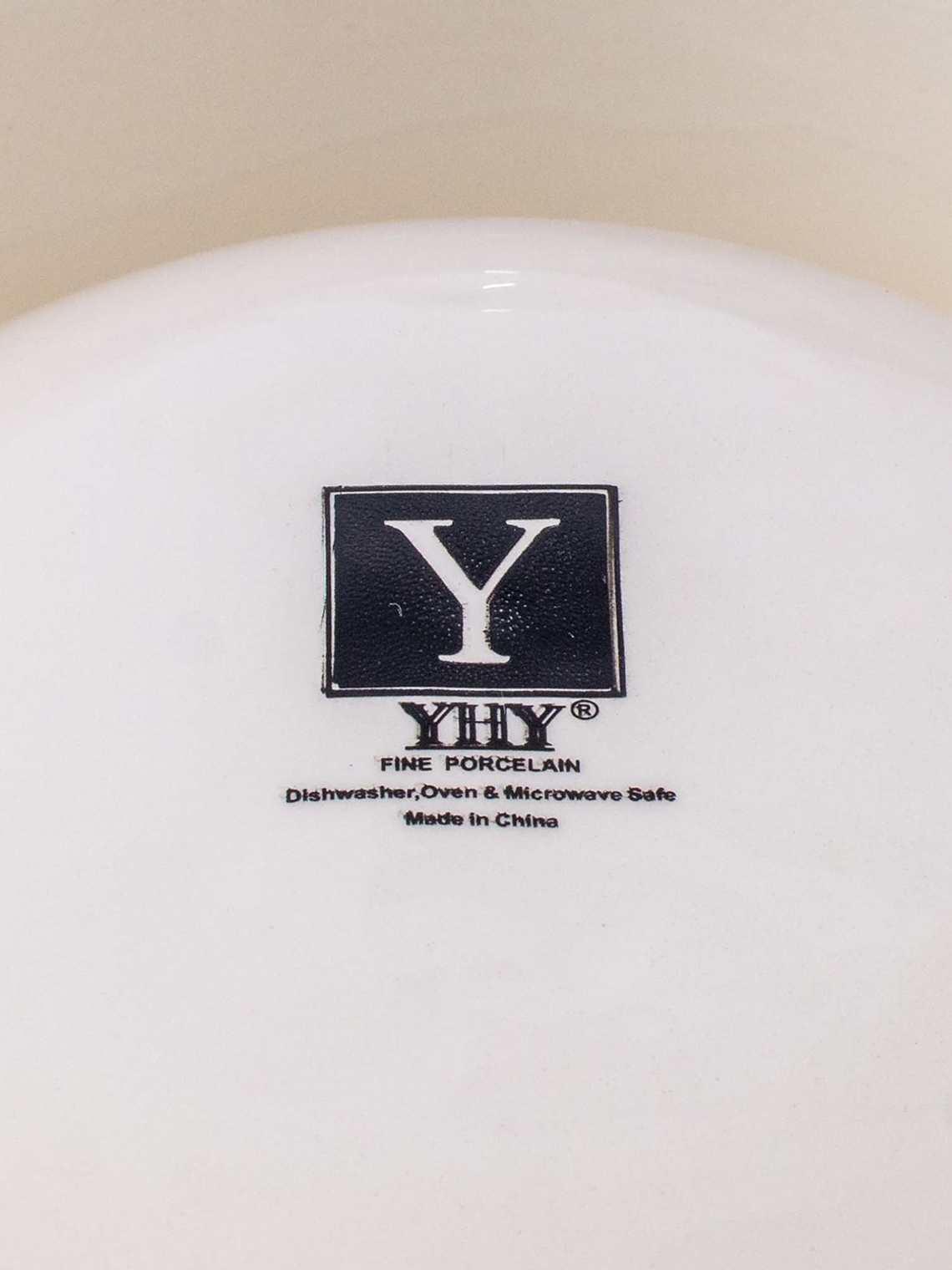 Plato de cerámica fina para tu mascota 2