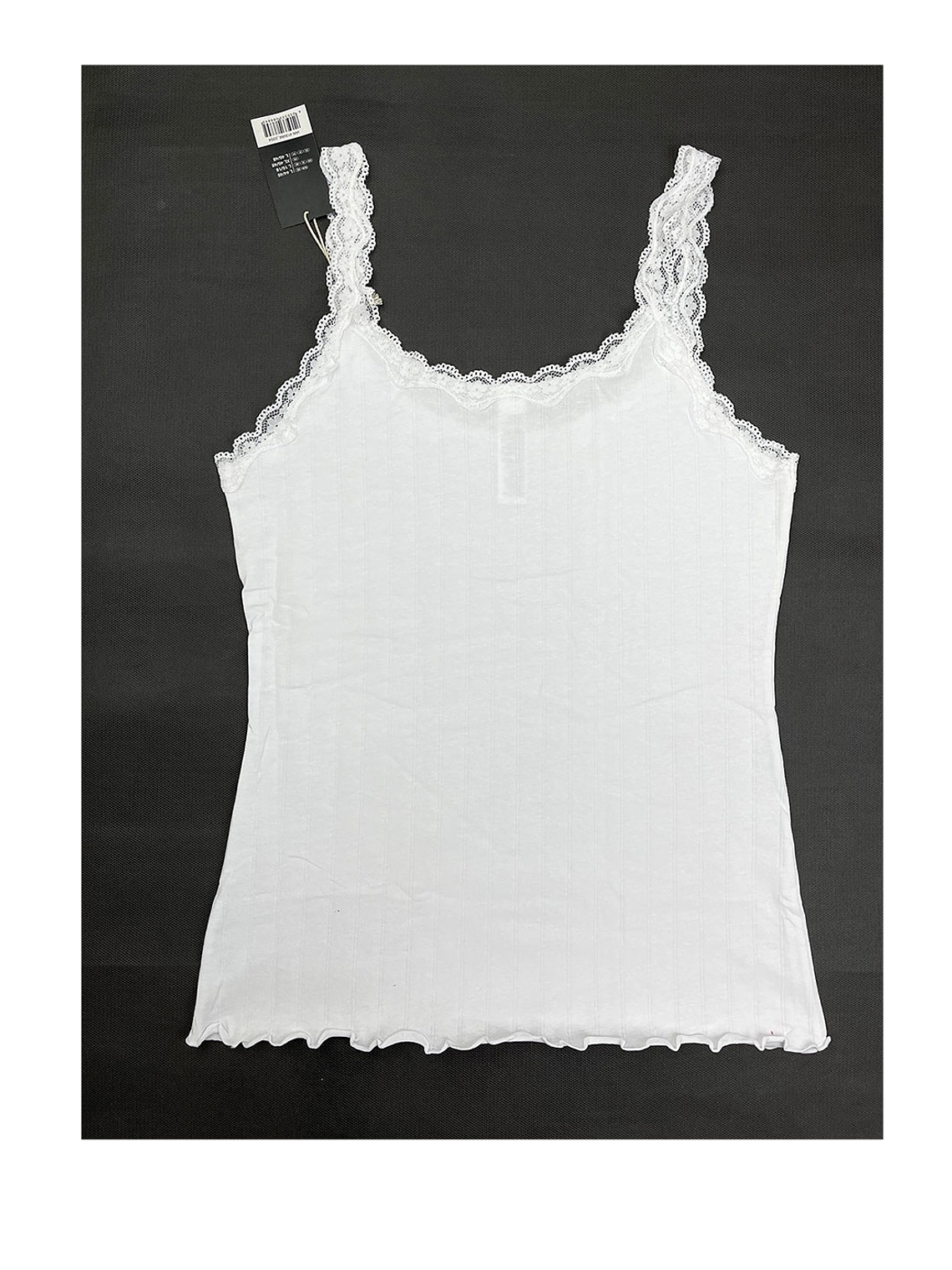 Camiseta con bordado fina y muy cómoda 5