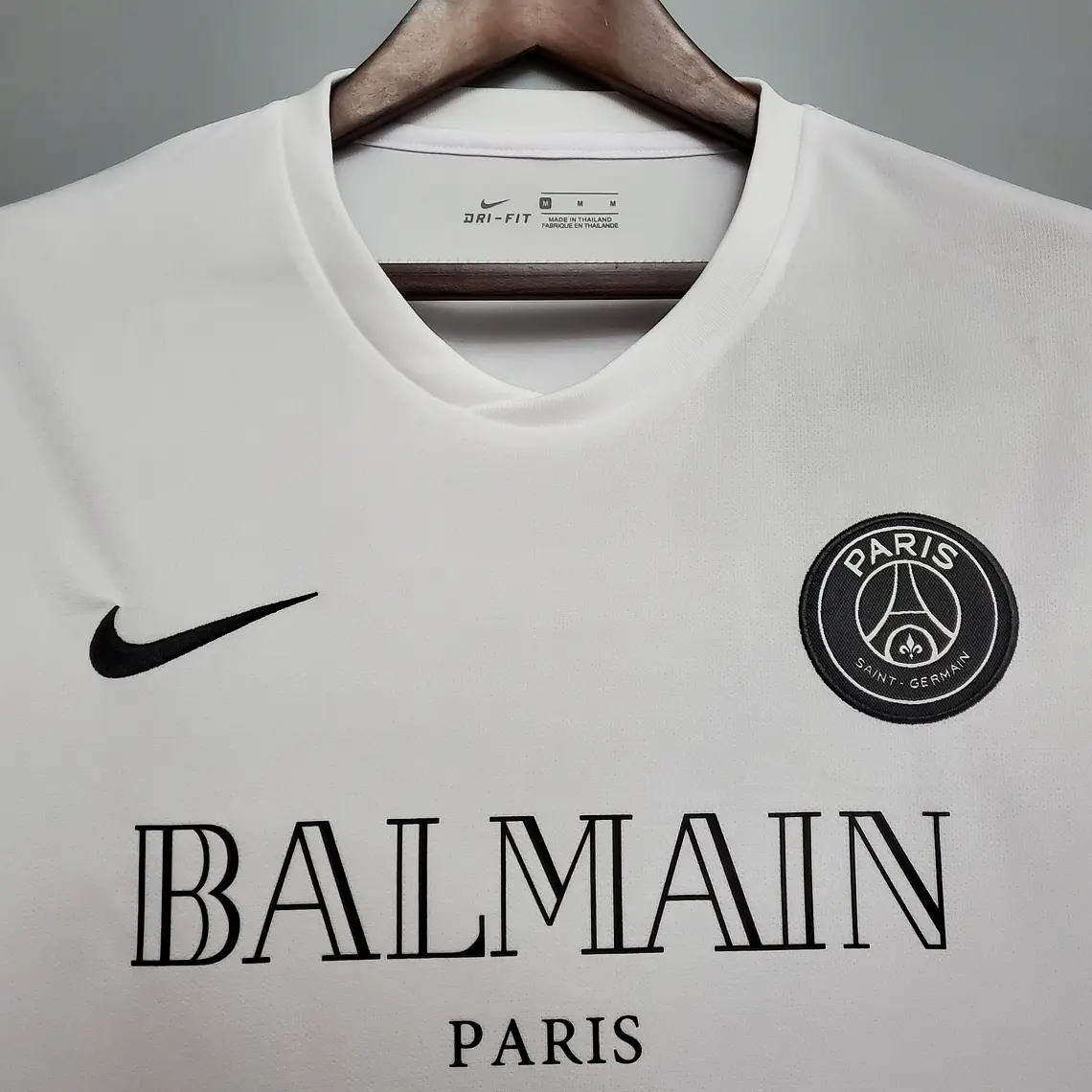 PSG Especial Balmain Branca 5