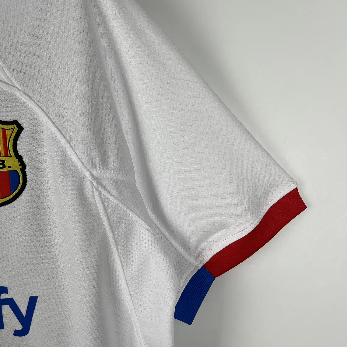 Barcelona Away 23/24 4