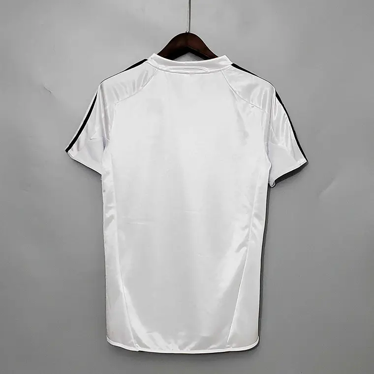 Real Madrid Home 04/05 3