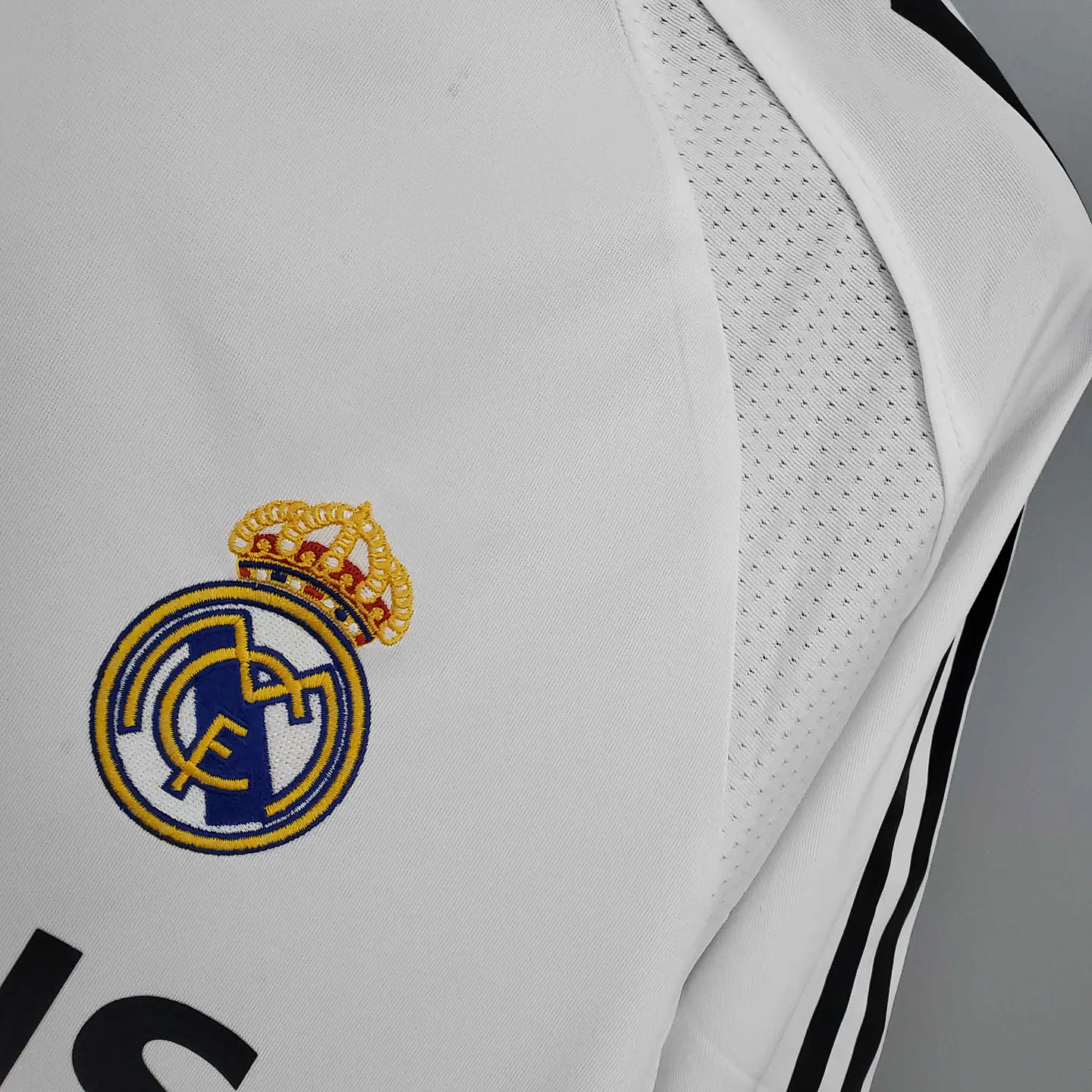 Real Madrid Home 05/06 6