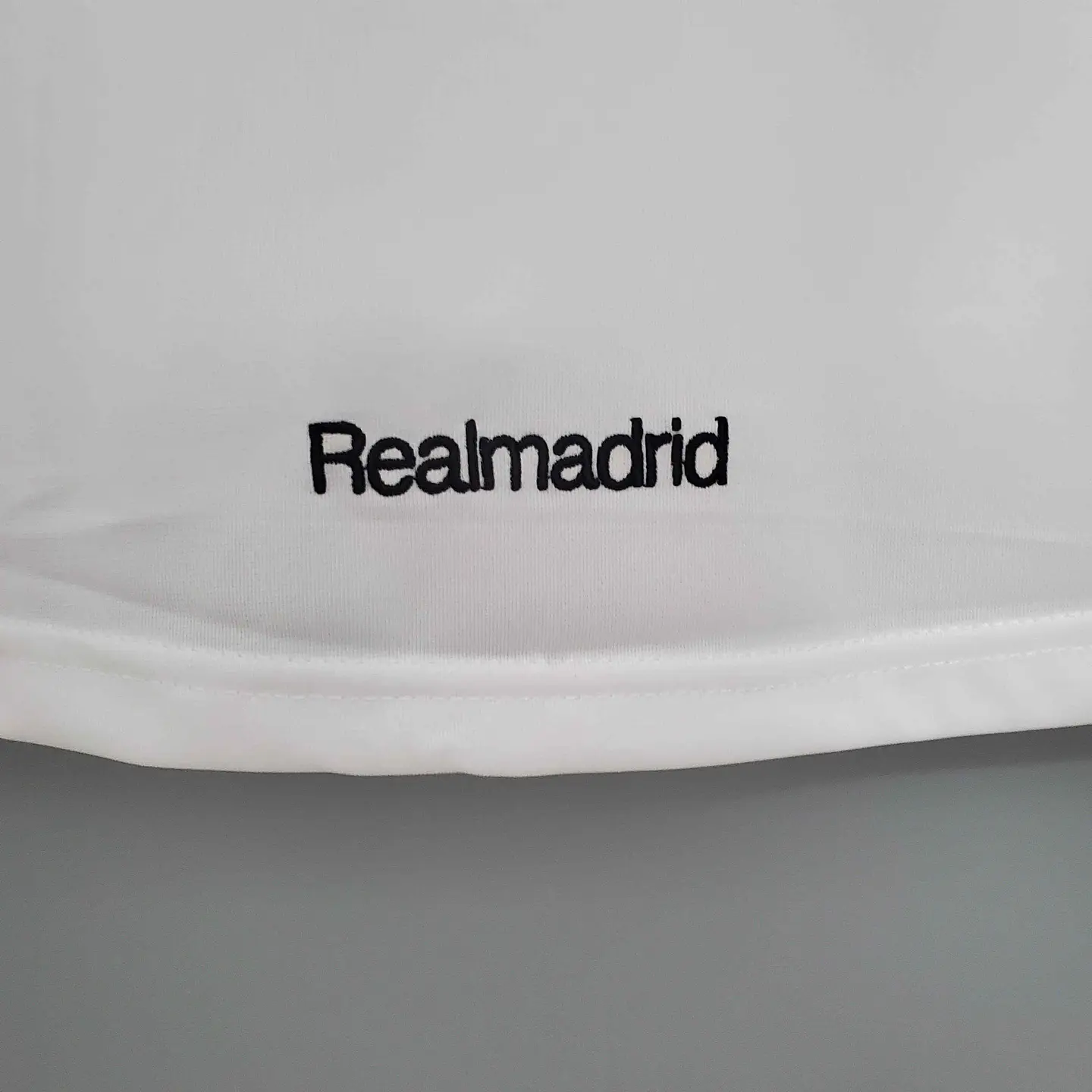Real Madrid Home 05/06 10