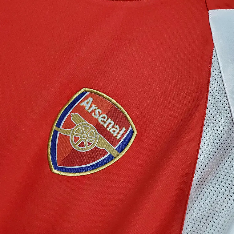 Arsenal Home 02/04 5