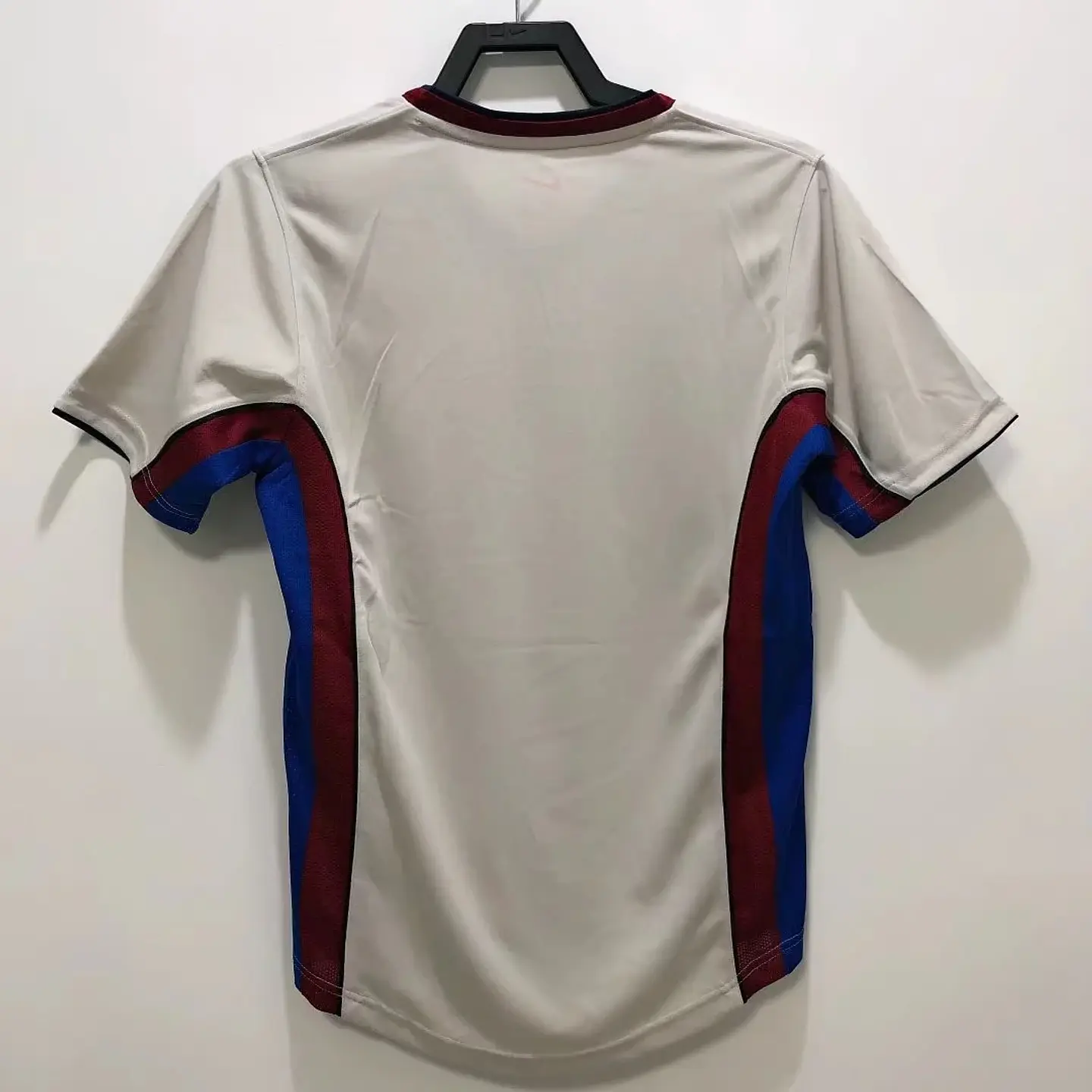 Barcelona Away 98/99 3
