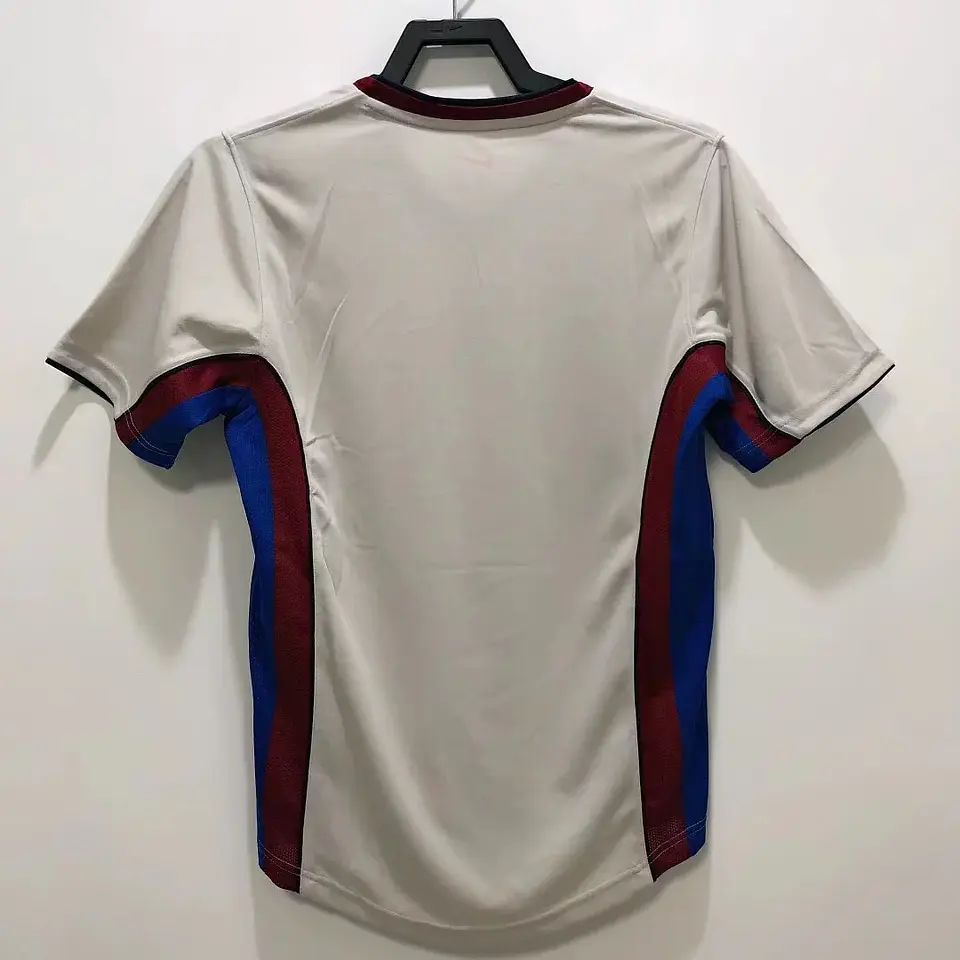 Barcelona Away 98/99 3