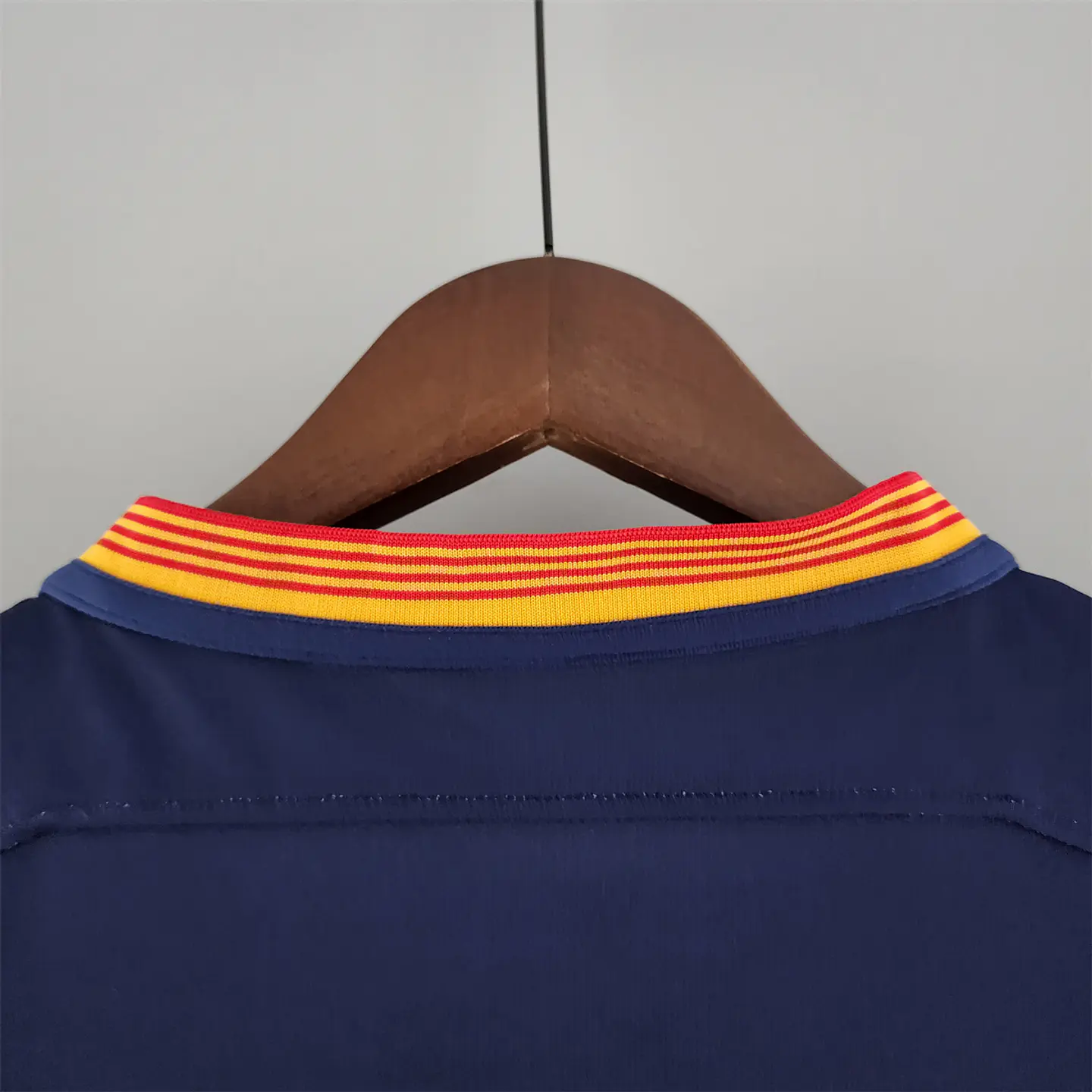 Barcelona Home 15/16 10