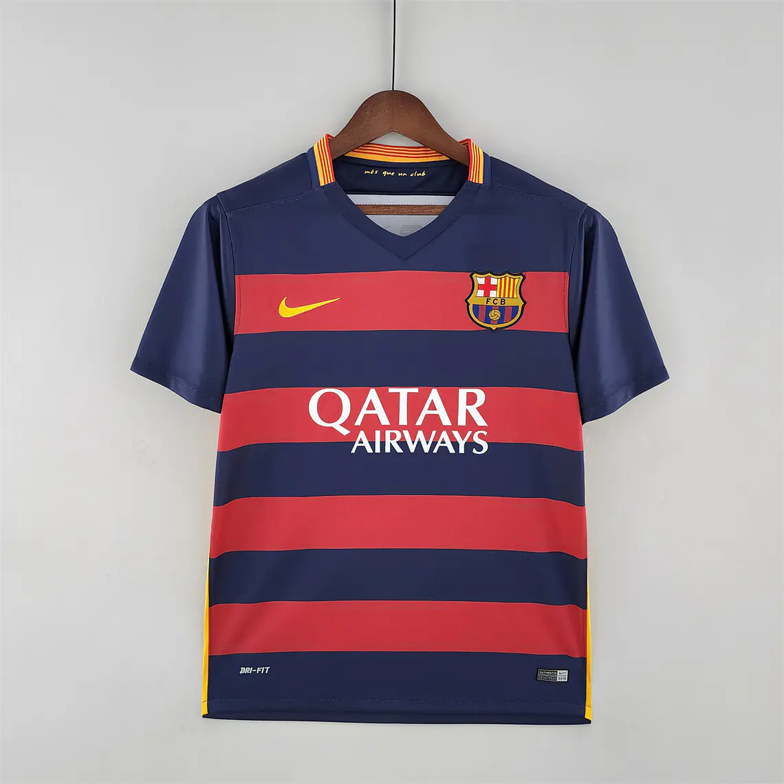 Barcelona Home 15/16 2