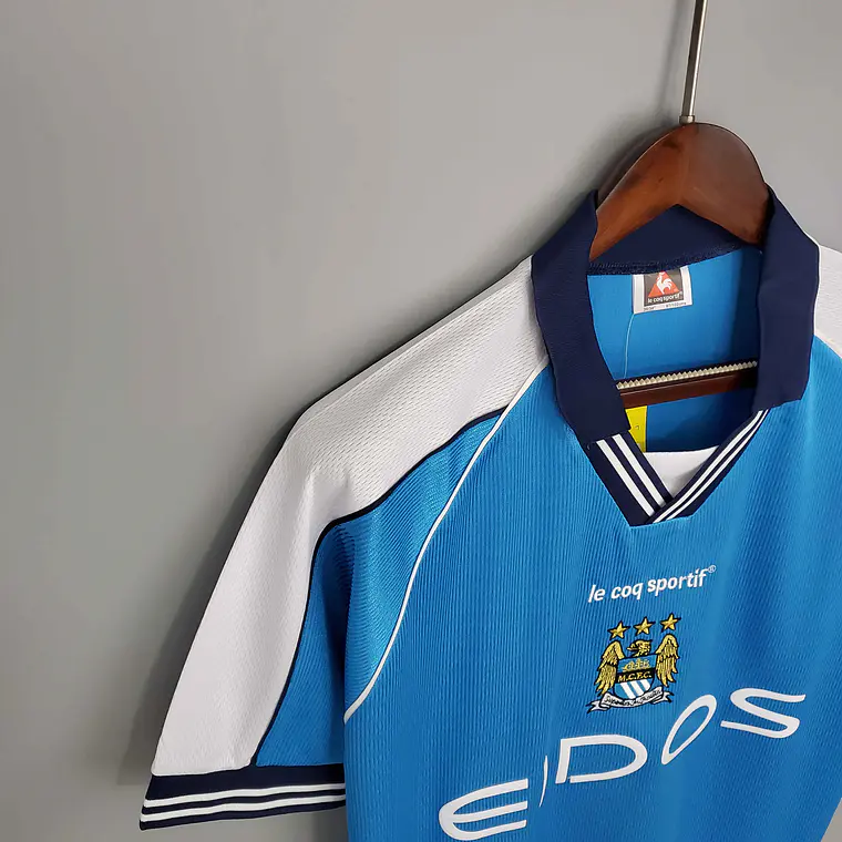 Manchester City Home 99/01 4