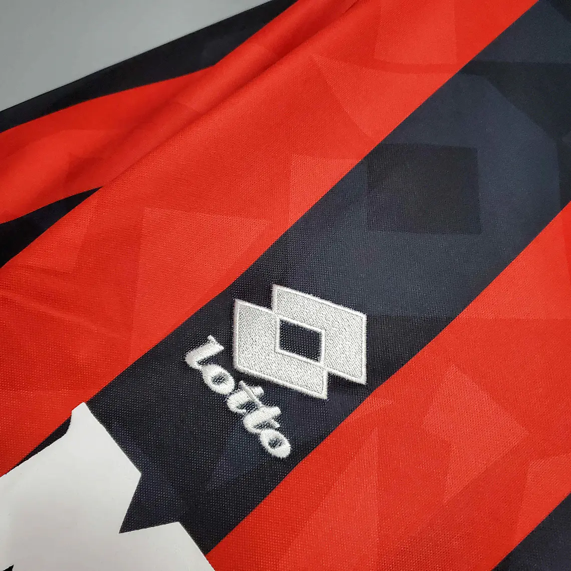 Milan Home 93/94 7