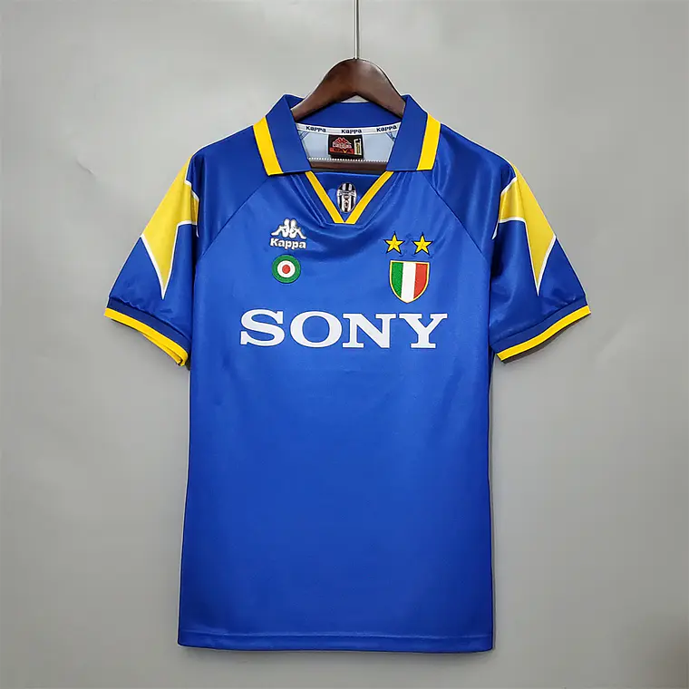 Juventus Away 95/97 2