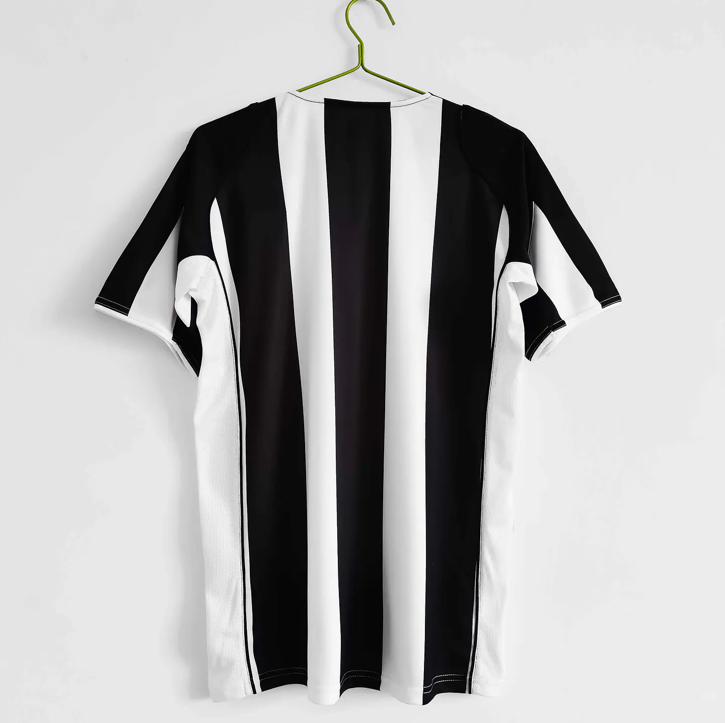 Juventus Home 04/05 3