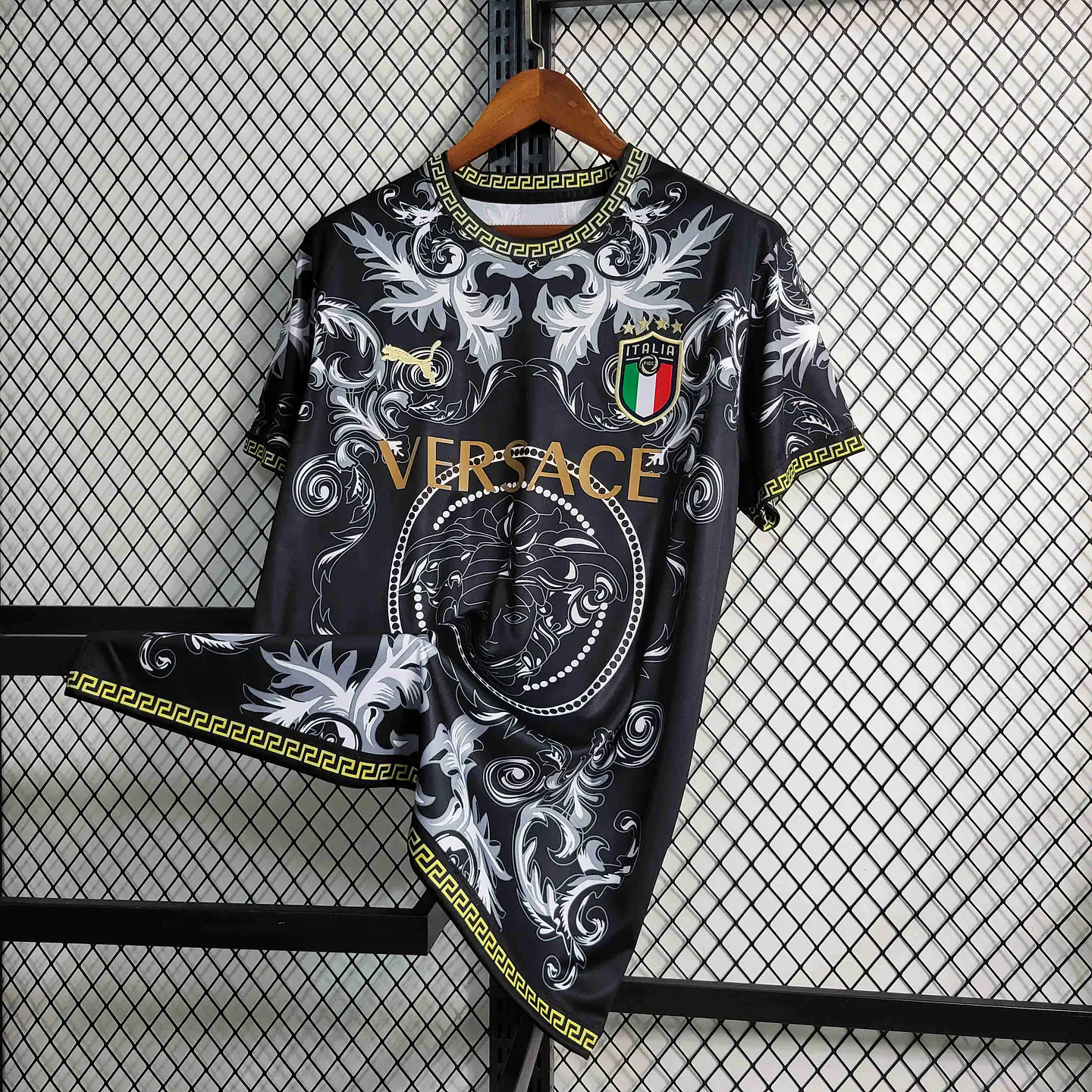 Itália Versace Preta 3