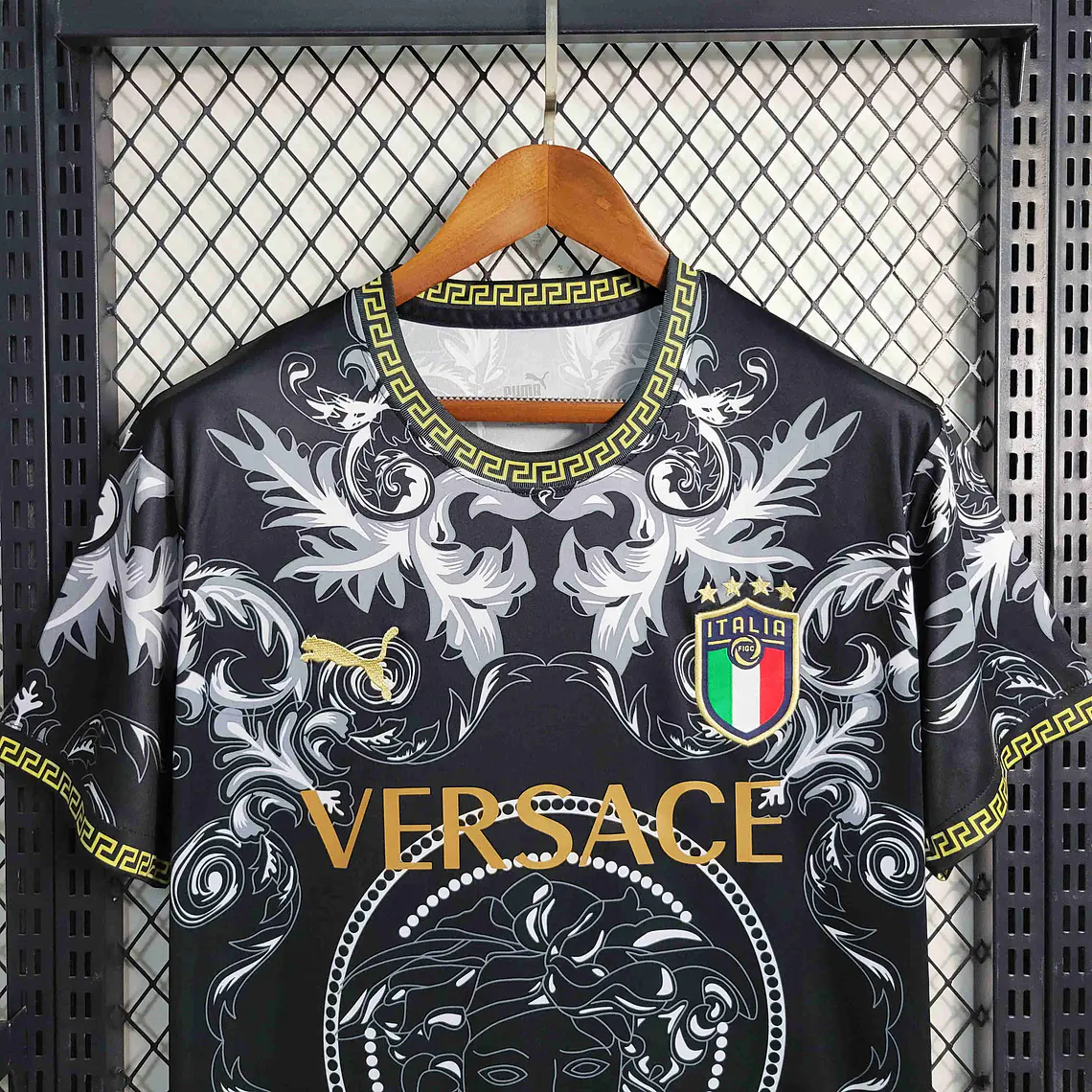 Itália Versace Preta 4