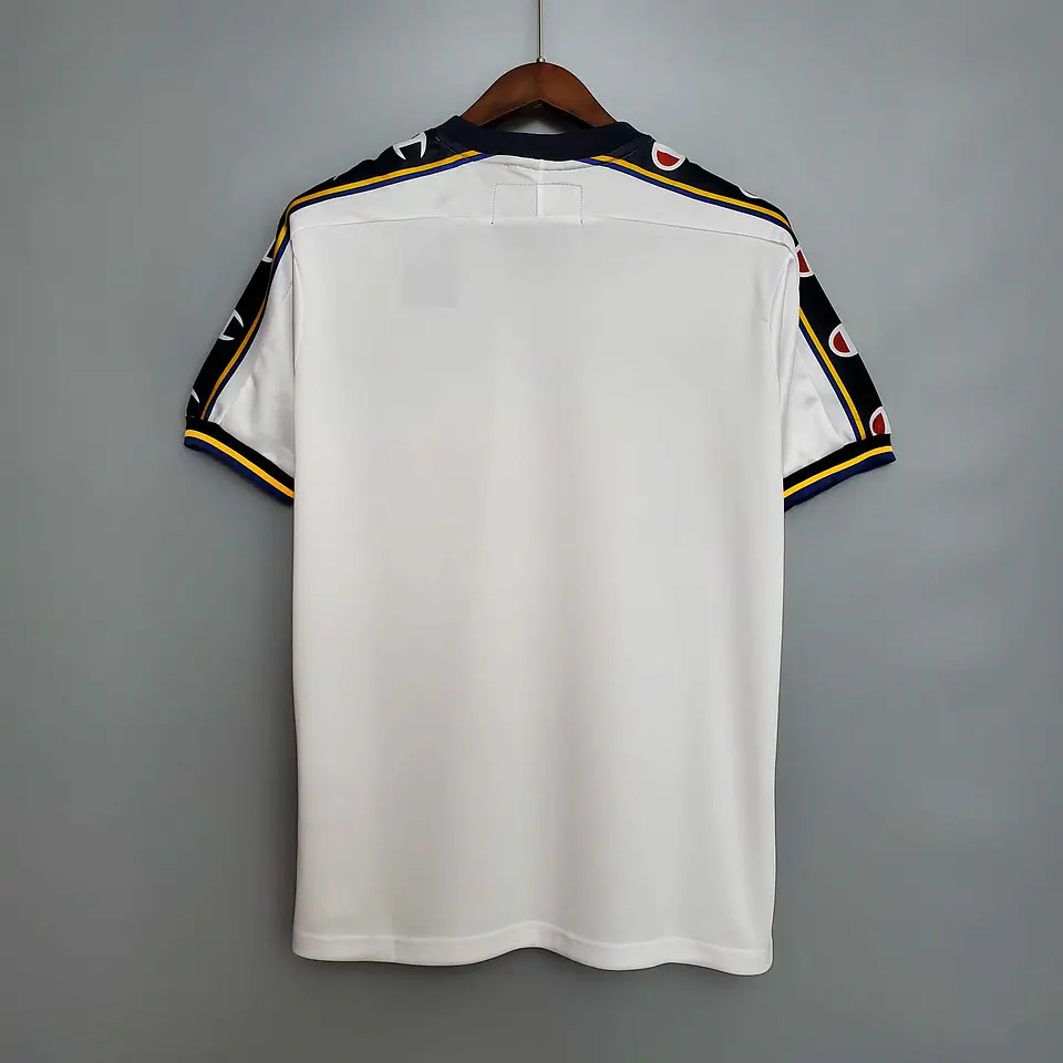 Parma Away 02/03 5