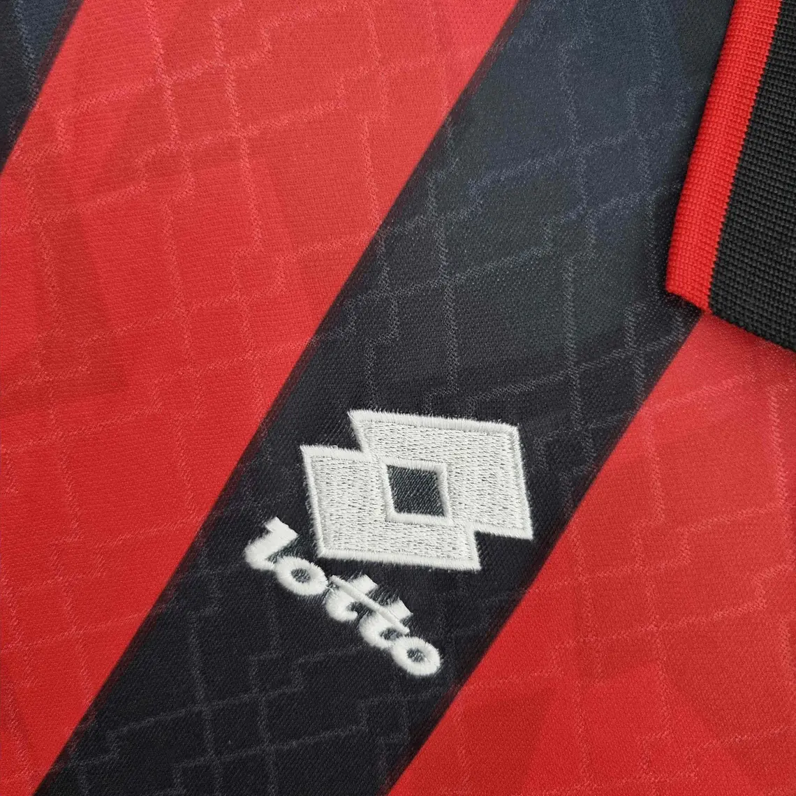 Milan Home 95/96 7