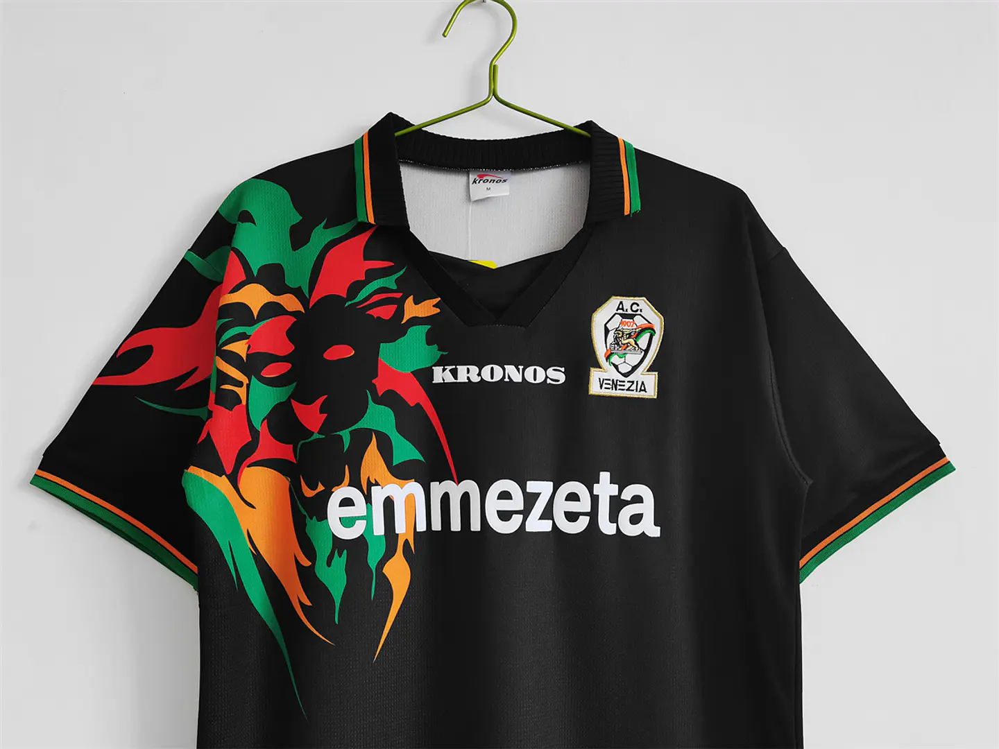 Venezia Home 1998 4