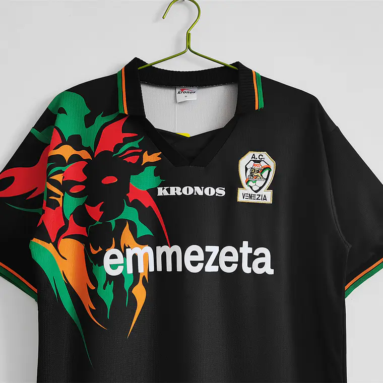 Venezia Home 1998 4