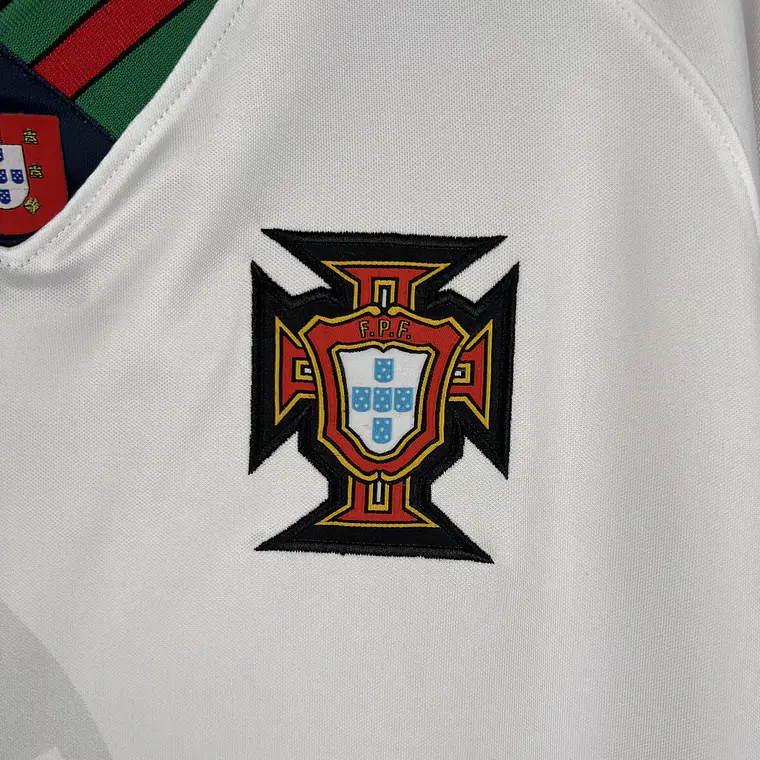 Portugal Away 96/97 6