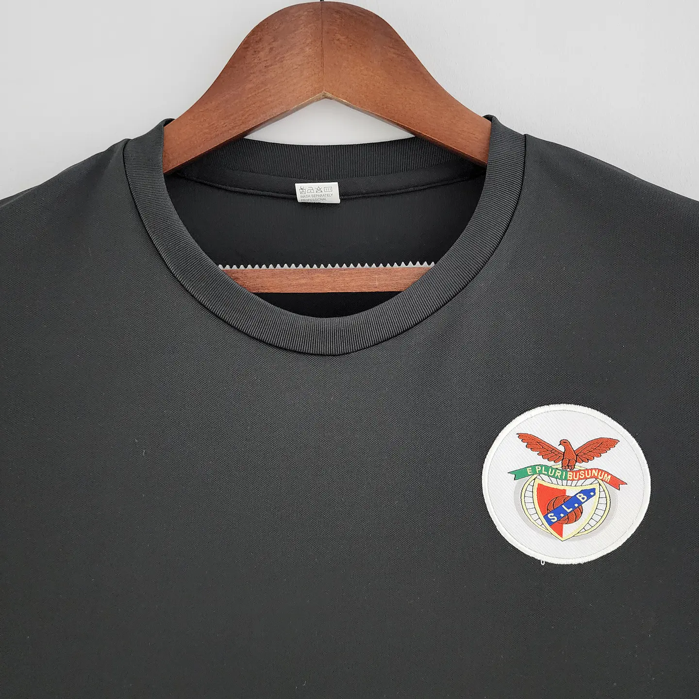 Benfica Away 73/74 5