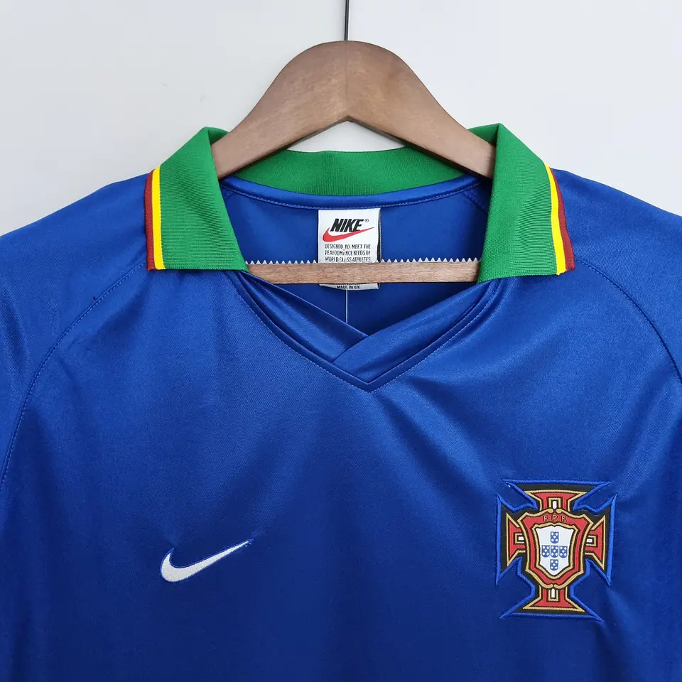 Portugal Away 1998 4