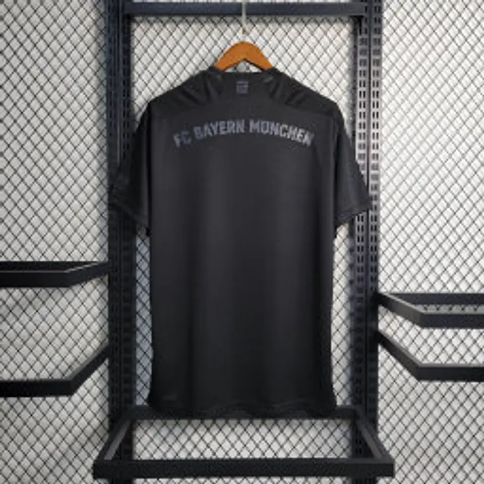 Bayern Black 3