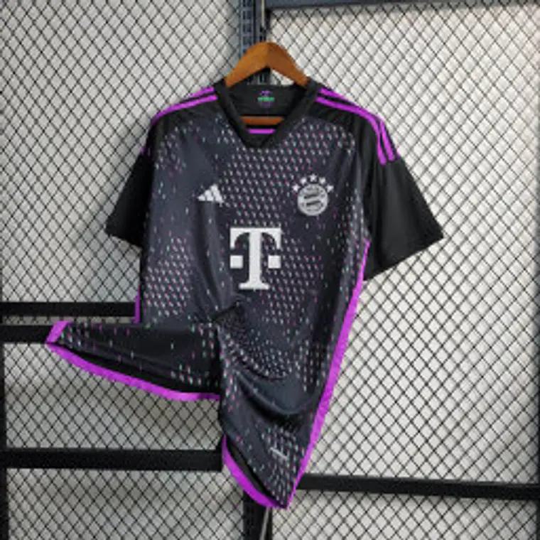 Bayern Away 23/24 4