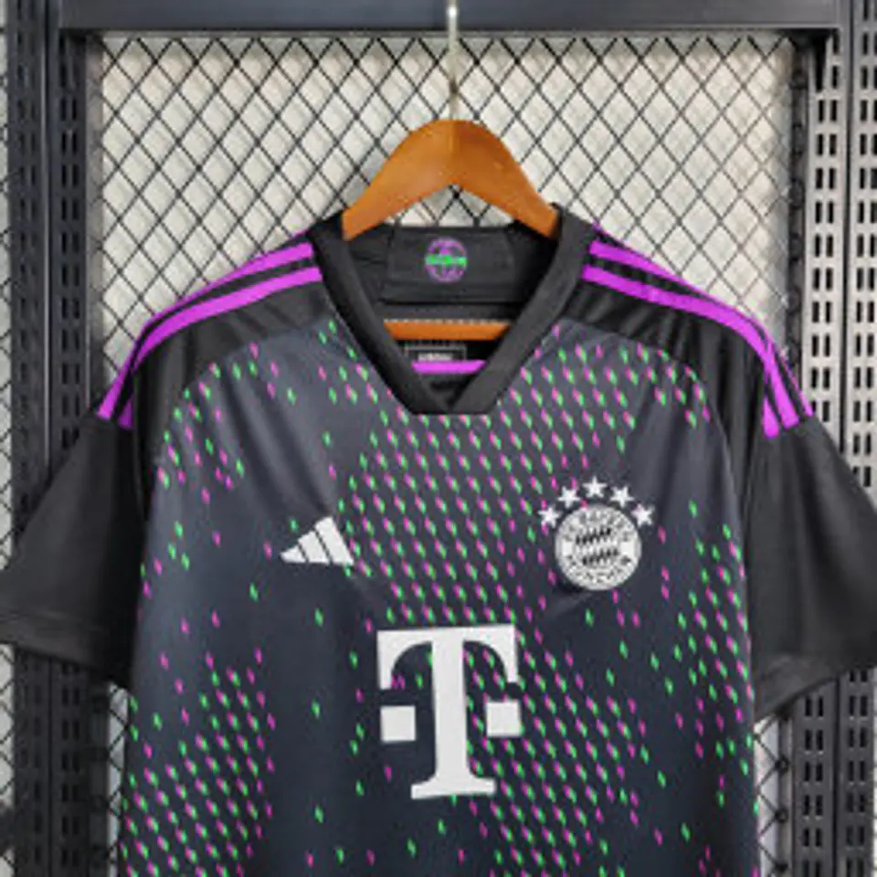 Bayern Away 23/24 5