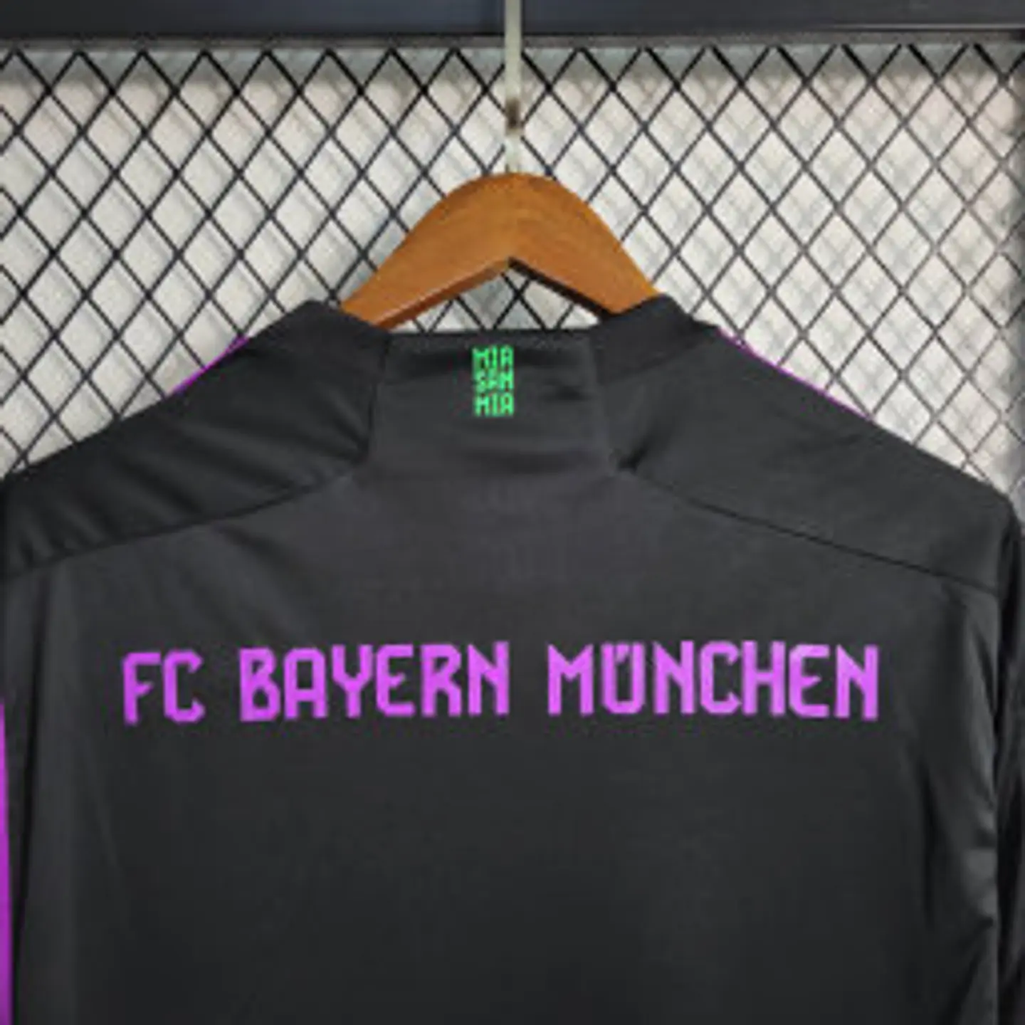 Bayern Away 23/24 11