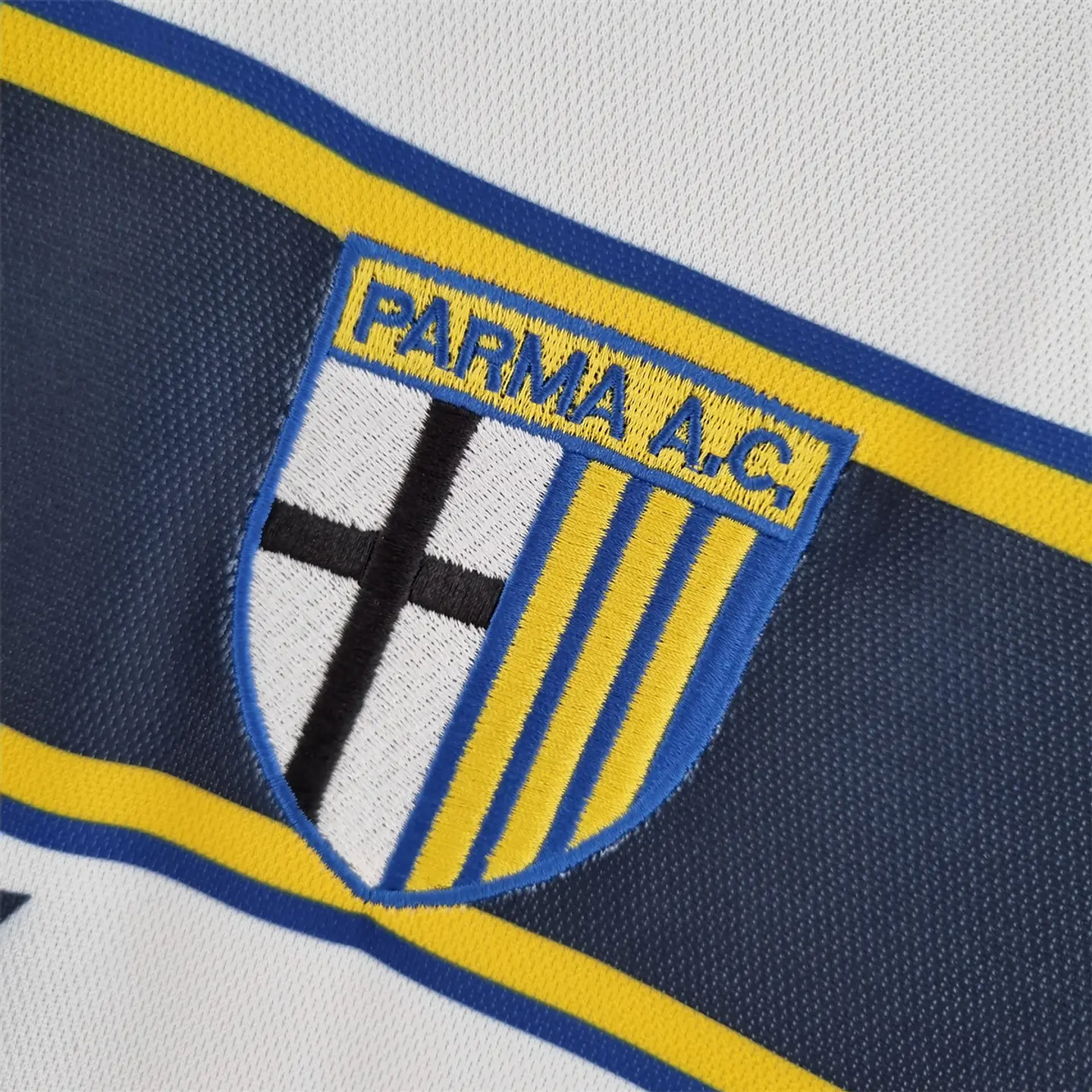 Parma Away 01/02 7