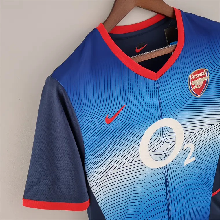 Arsenal Away 02/04  3