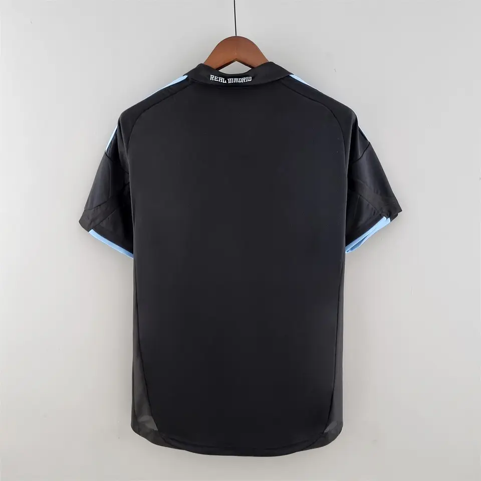 Real Madrid Away 09/10 5