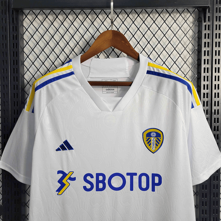 Leeds United Home 23/24 4