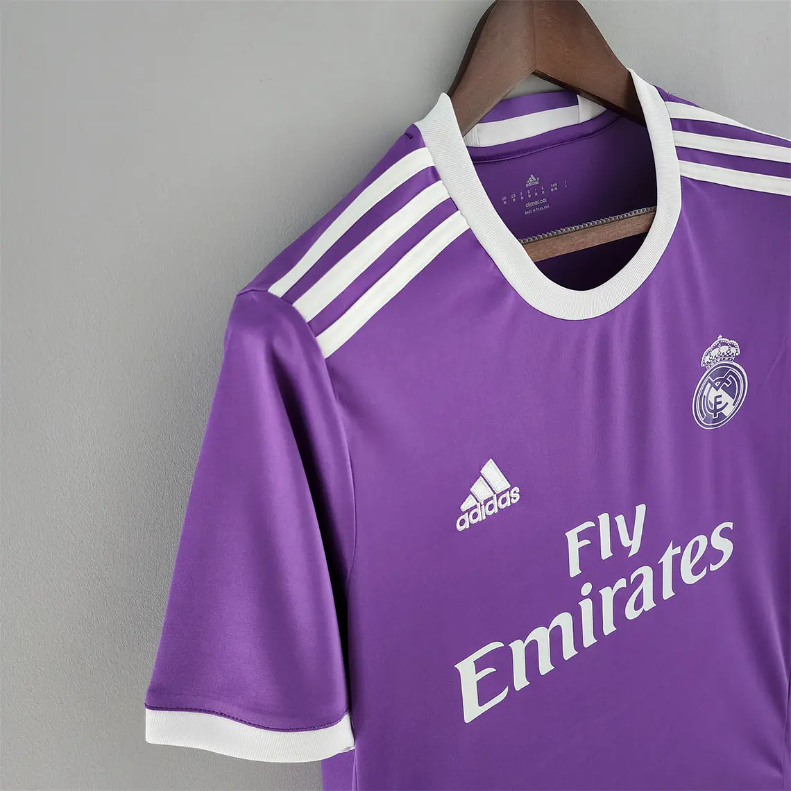 Real Madrid Away 17/18 3