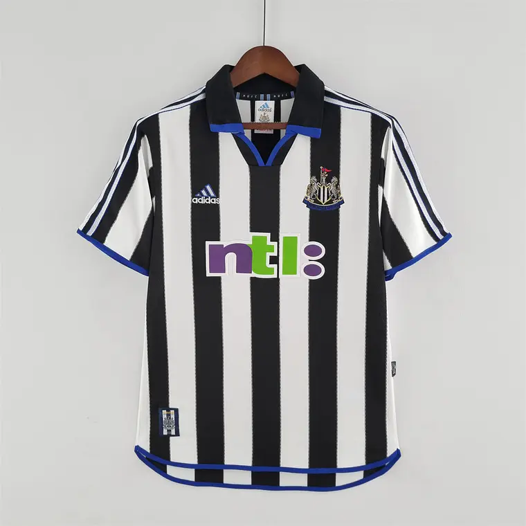 Newcastle Home 00/01 2