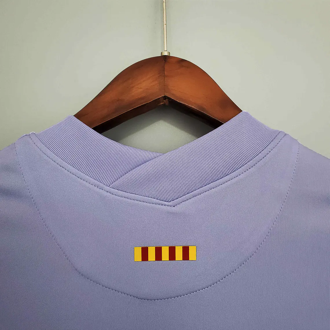 Barcelona Away 21/22 10