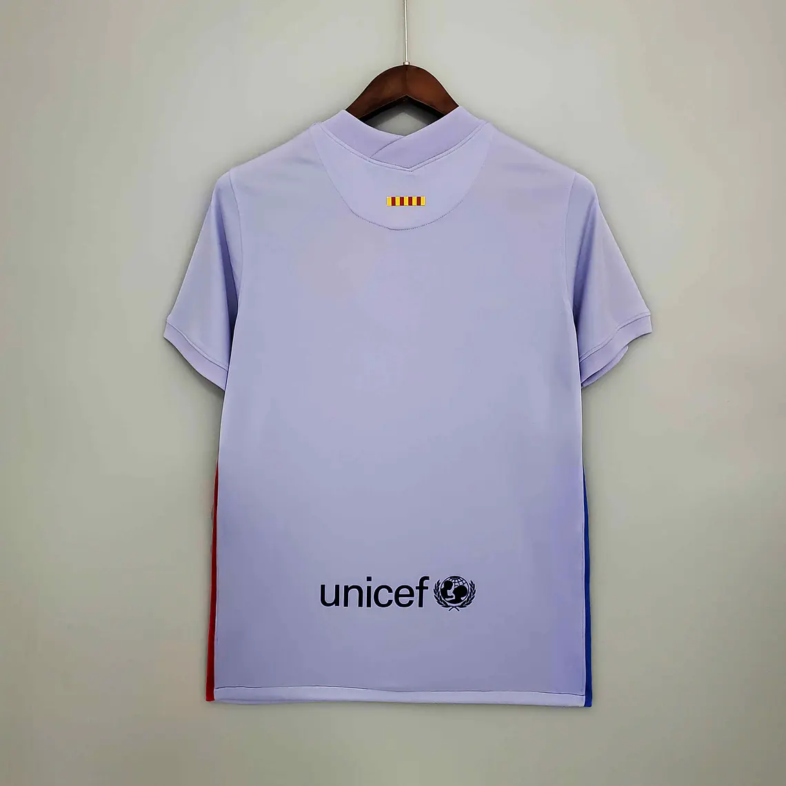 Barcelona Away 21/22 3