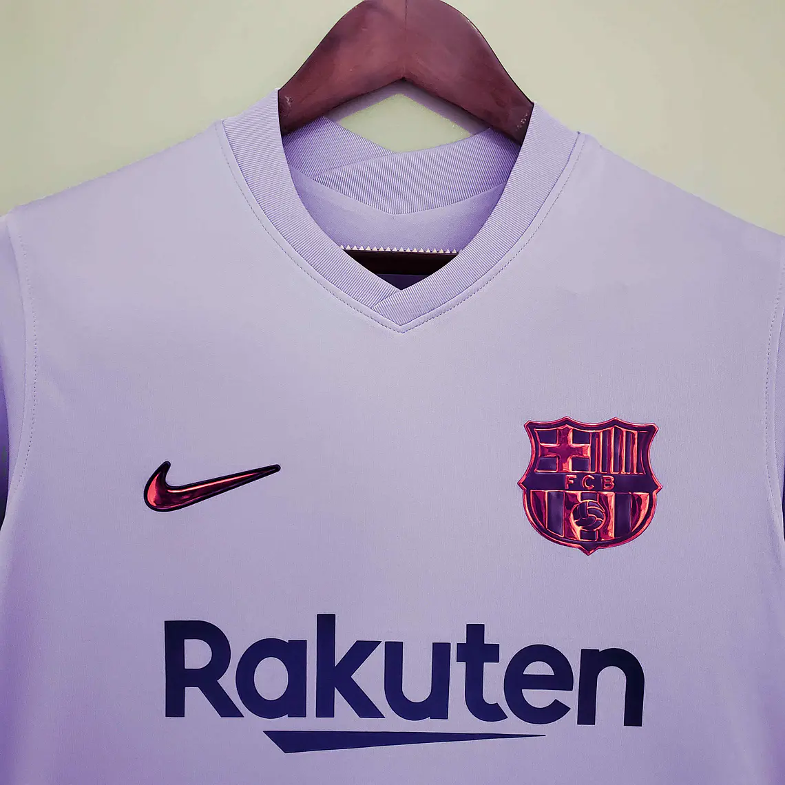 Barcelona Away 21/22 5