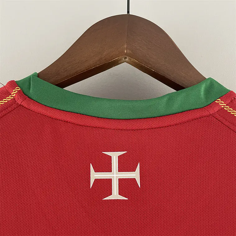 Portugal Home 2006 11