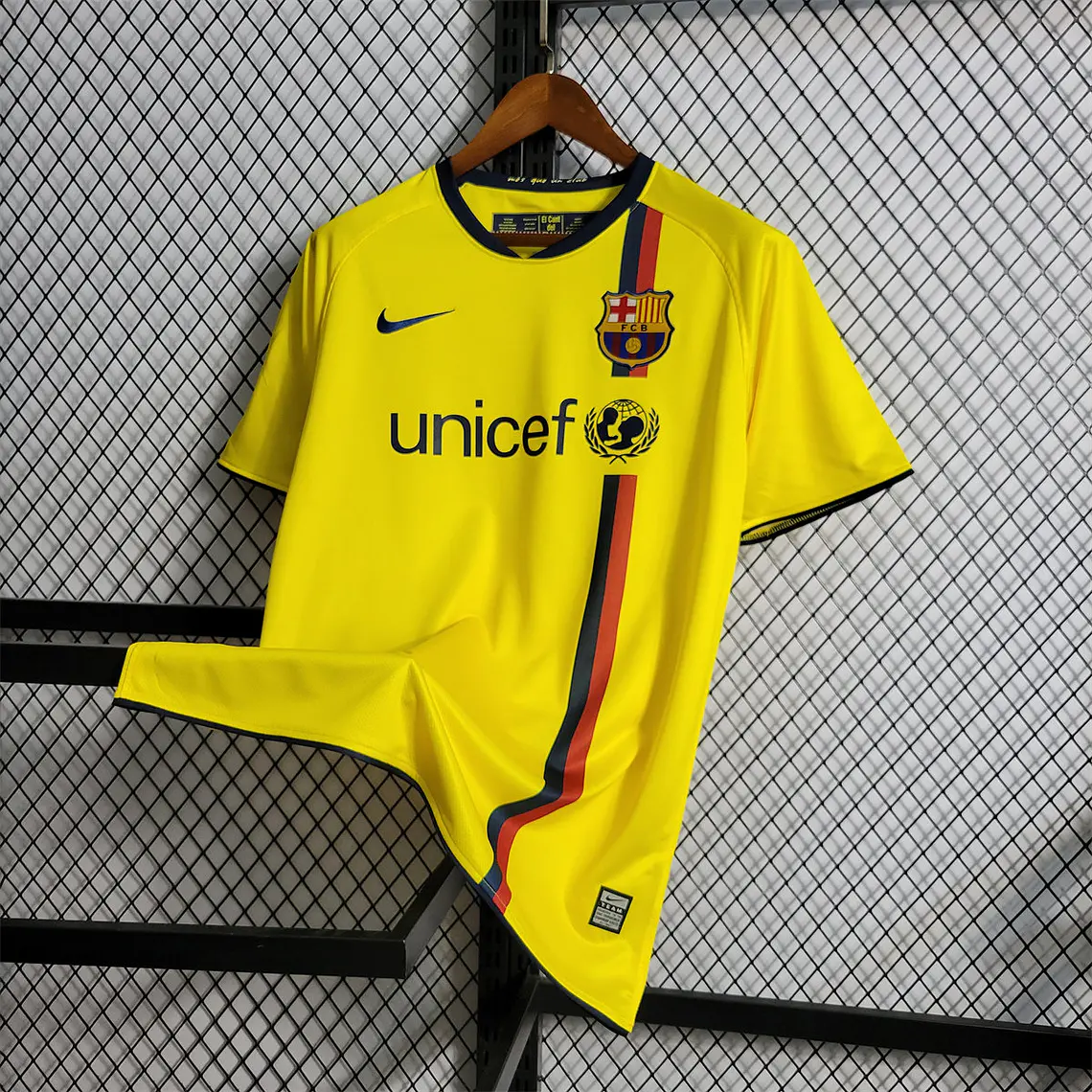 Barcelona Away 08/09 3