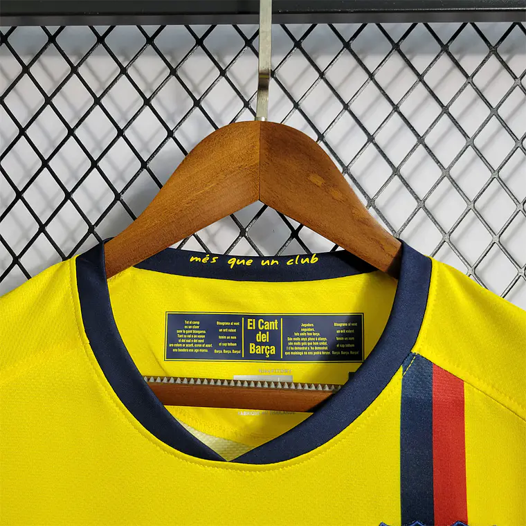 Barcelona Away 08/09 7