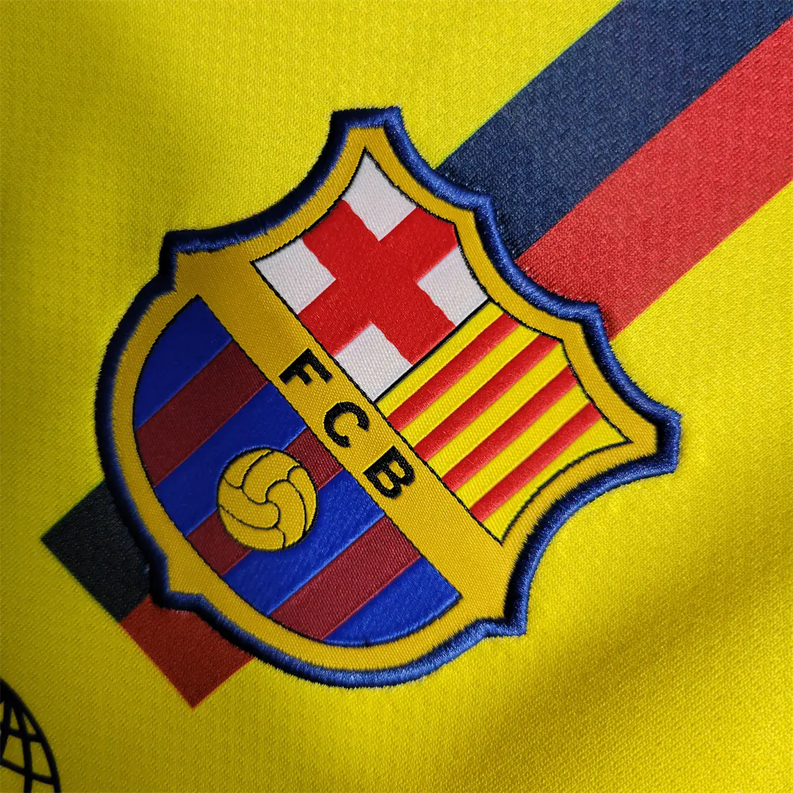 Barcelona Away 08/09 10