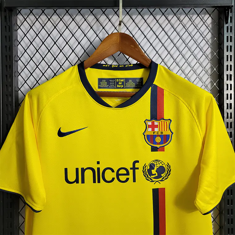 Barcelona Away 08/09 4