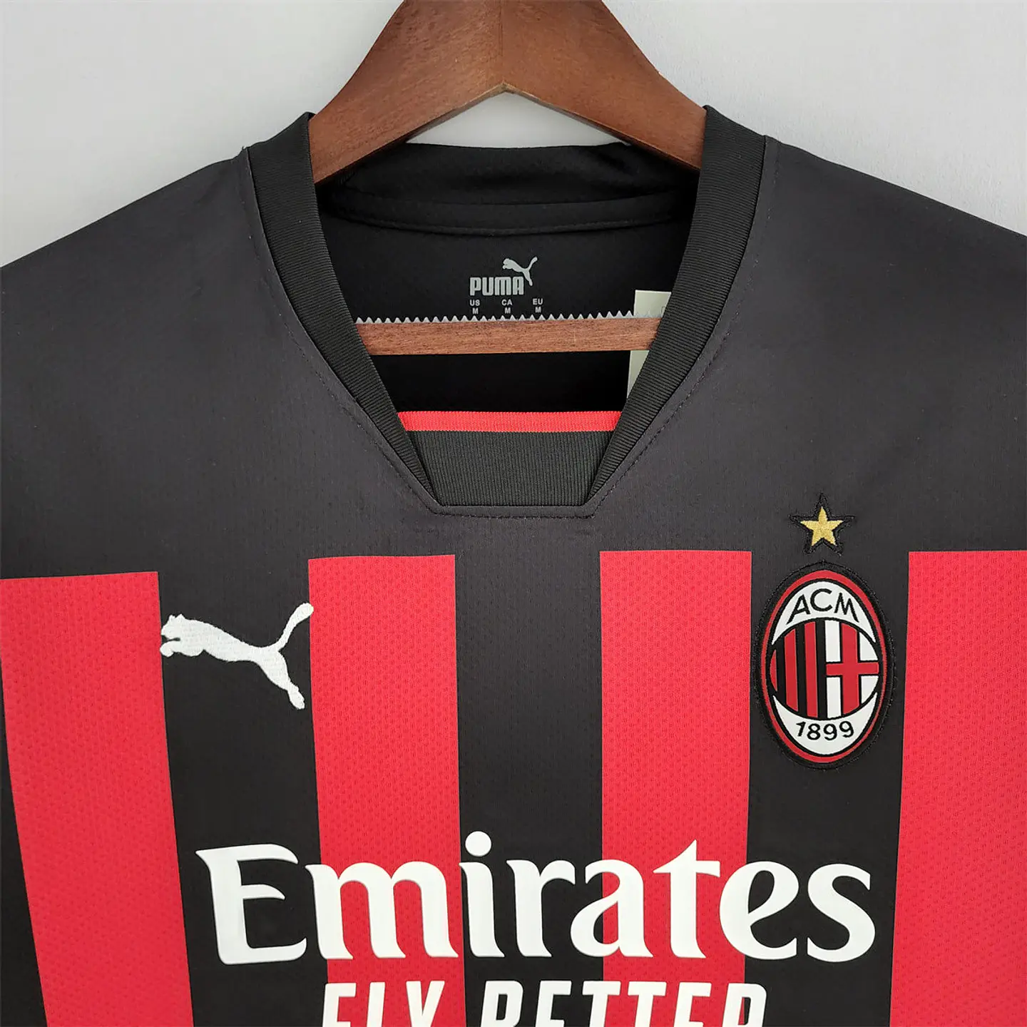 Milan Home 22/23 5