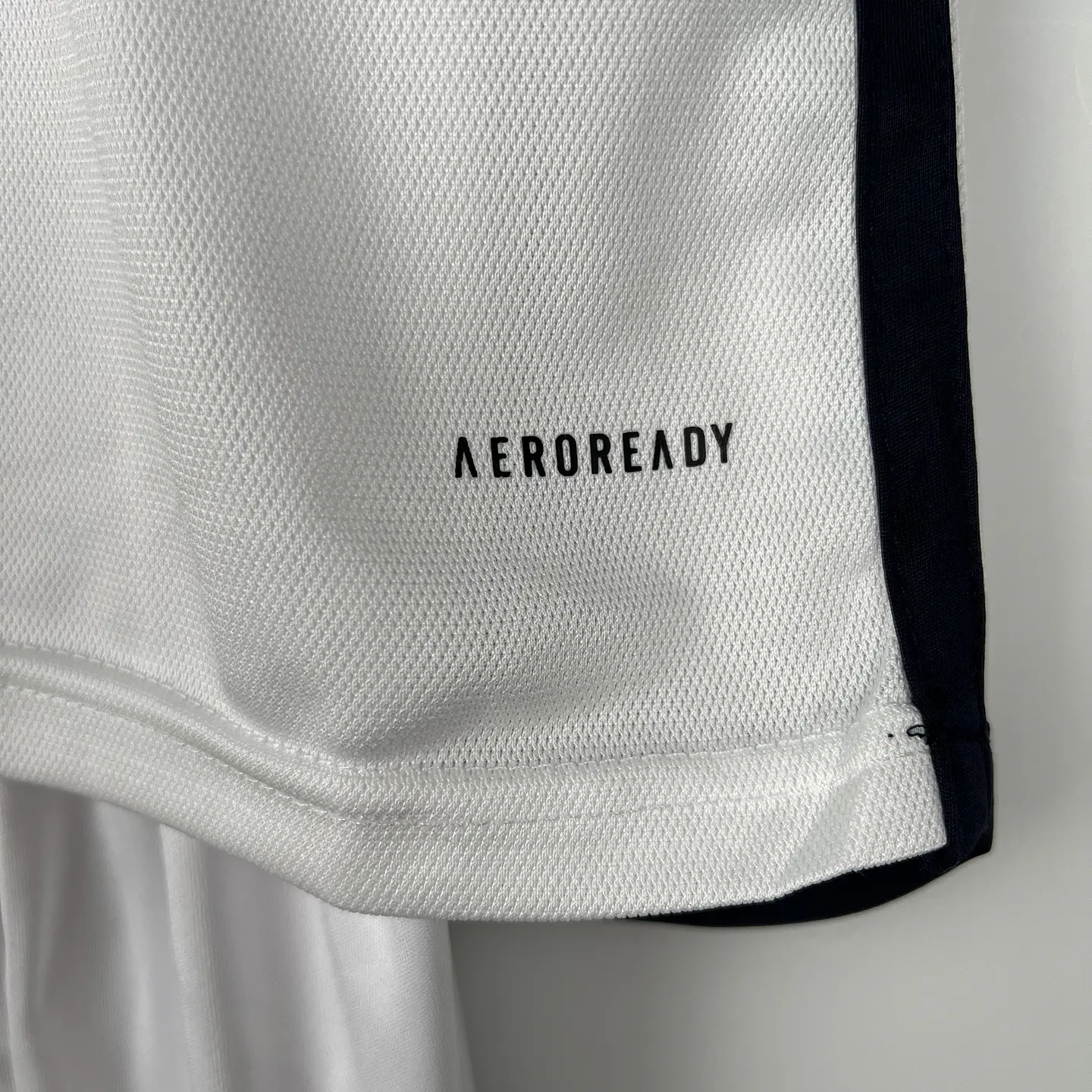 Real Madrid Home 23/24 Kit-Criança 10