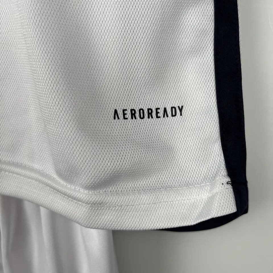 Real Madrid Home 23/24 Kit-Criança 10