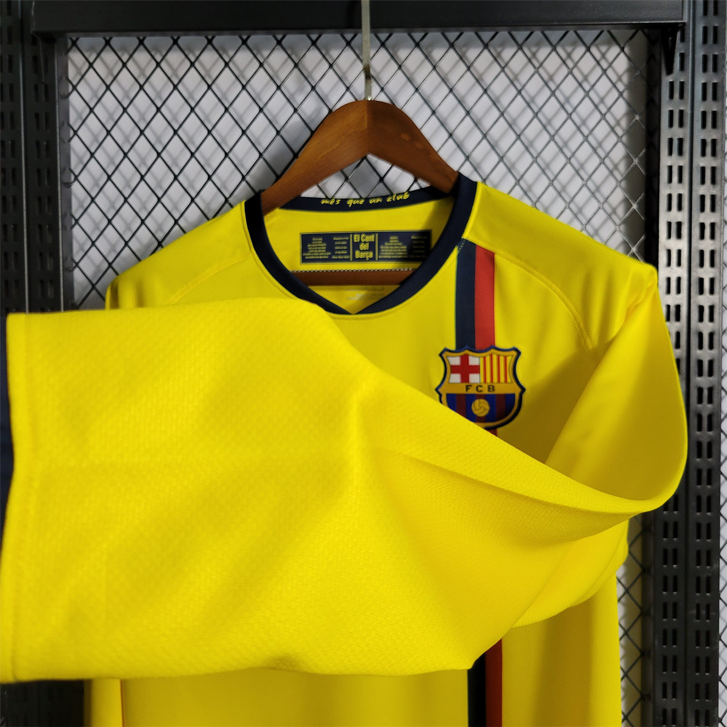 Barcelona Away 08/09 Manga Longa  6