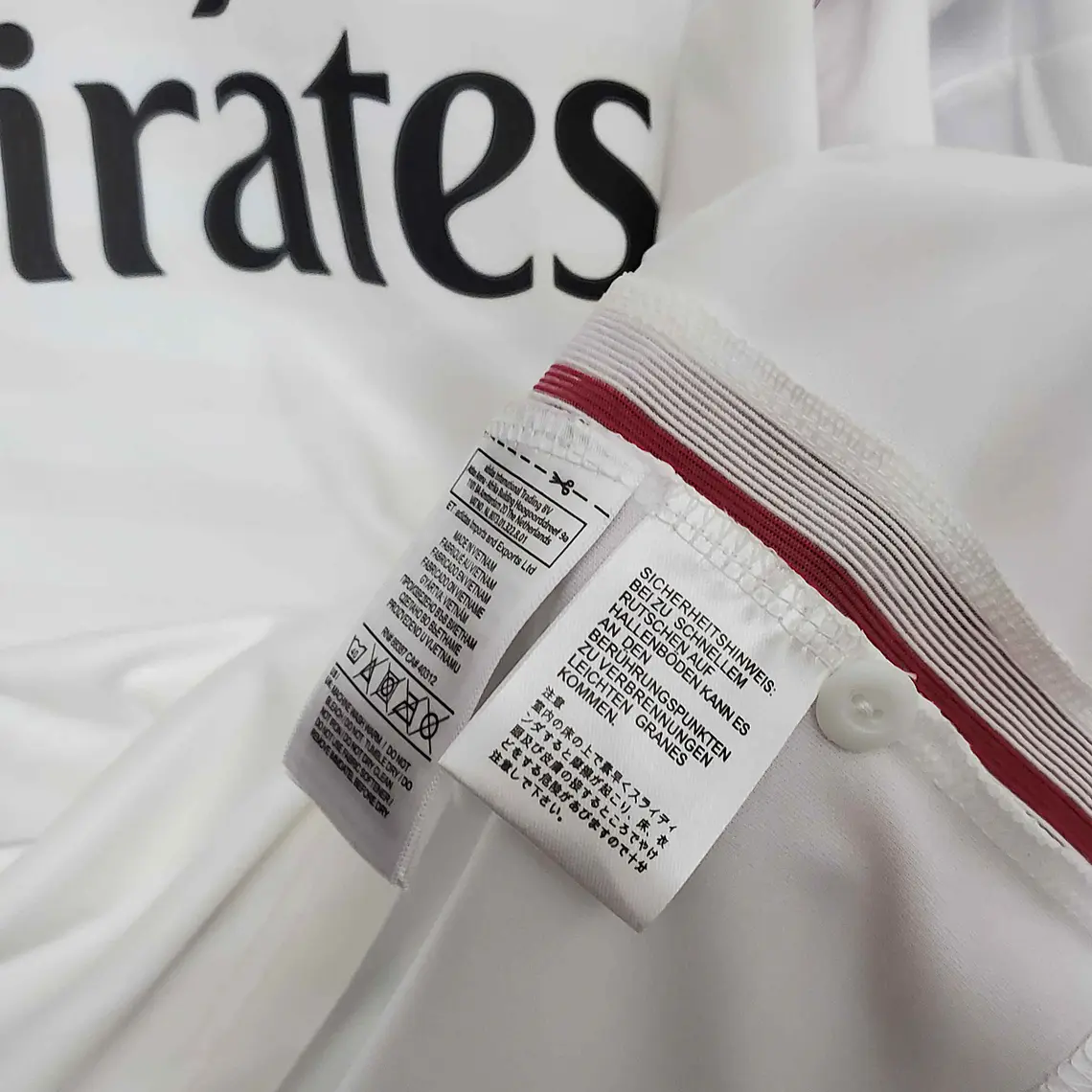 Real Madrid Home 14/15 Manga Longa  10